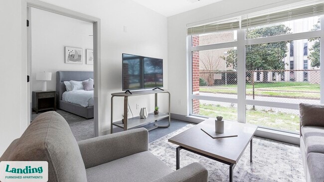 Photo - 2005 Brook Rd Unidad 2-123