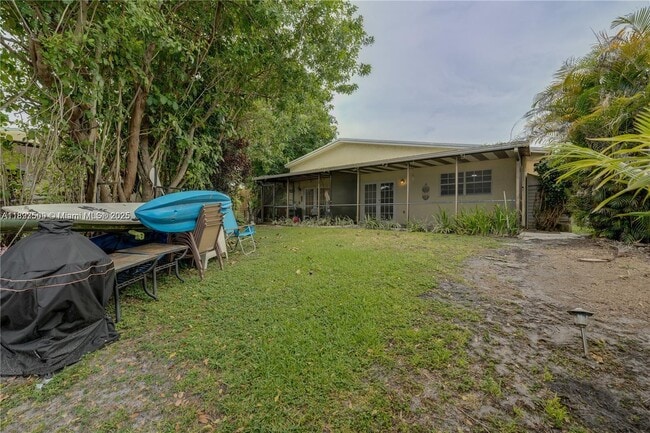 Photo - 2401 SW 58th Manor Unit 2