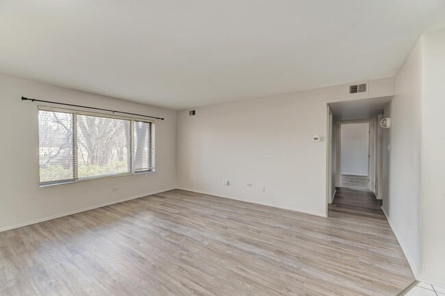 Photo - 6103 Knoll Valley Dr