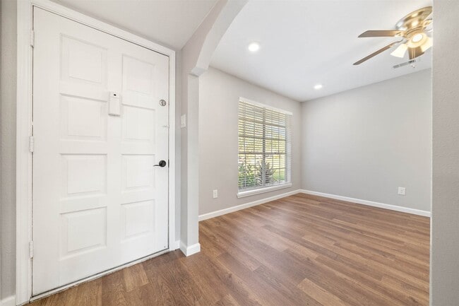 Photo - 12203 Ryewater Dr