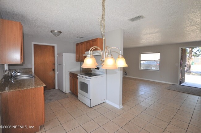 10930 Whitly Ct