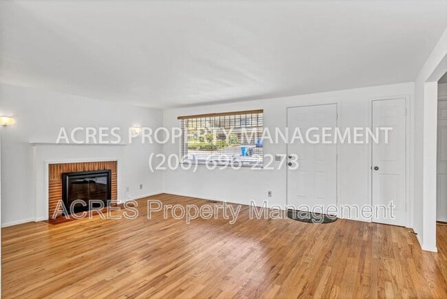 Photo - 15515 Stone Ave N