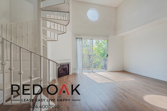 Photo - 884 Palm Ave Unit 303