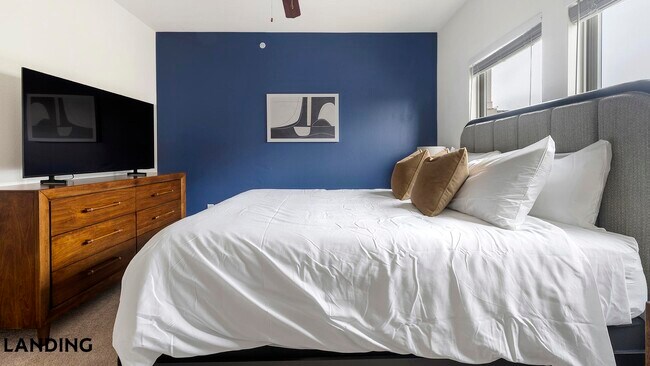 2825 Main St Unit 927
