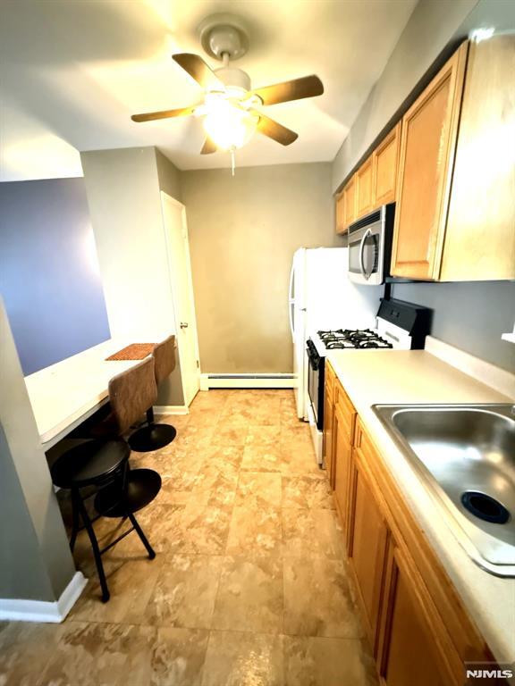 Photo - 265 Elm St