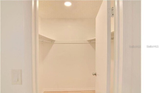 Photo - 524 Orange Dr Unit 21