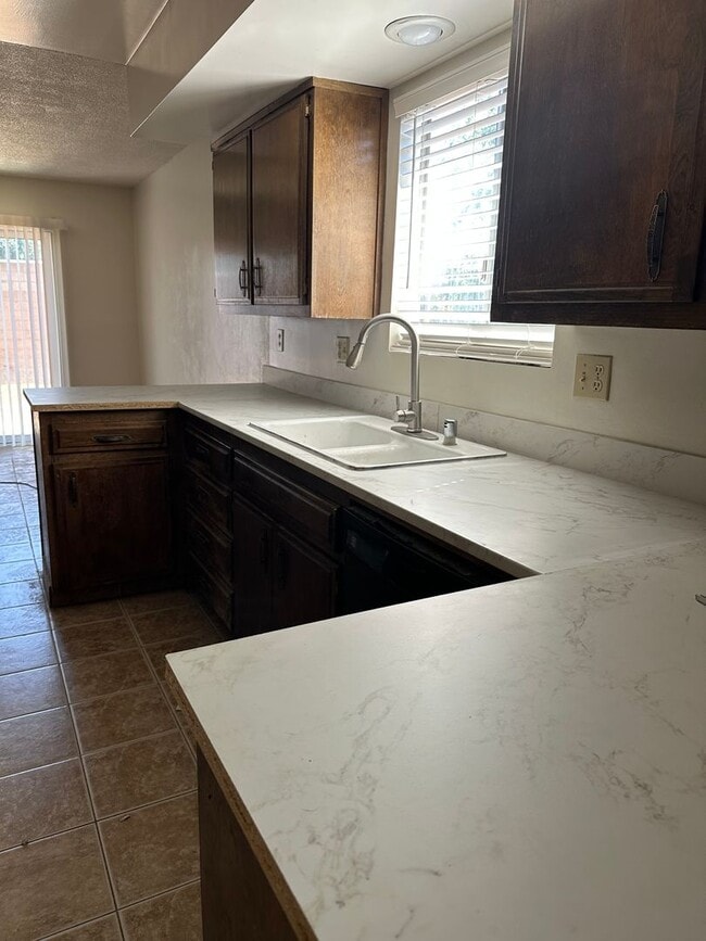 Photo - Great home centrally located