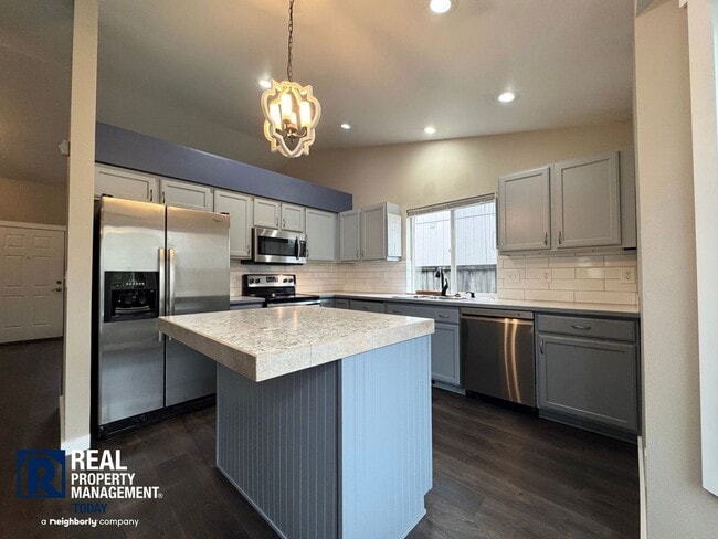 Photo - Great 3 Bedroom with 2 Car Garage!