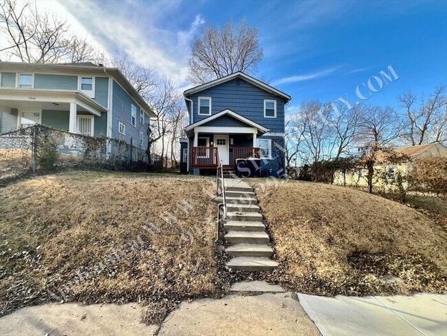 Photo - MOVE IN SPECIAL!! Updated 4 Bed 3 Bath Home in KCMO-Available NOW!! MOVE IN SPECIAL $200 OFF 2nd ...