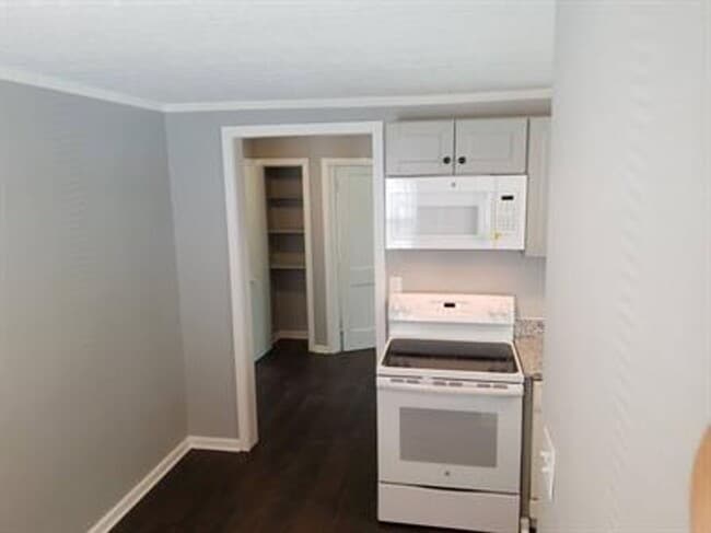 Photo - 1609 Clara Ave