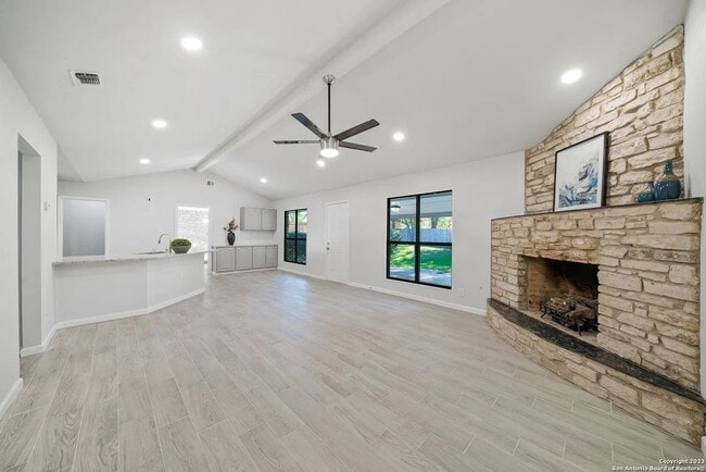Photo - 6302 Handsome Lake Dr