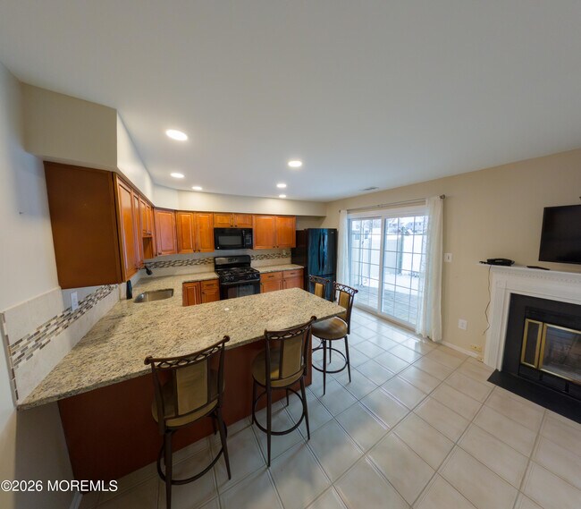 Photo - 291 Stratford Pl