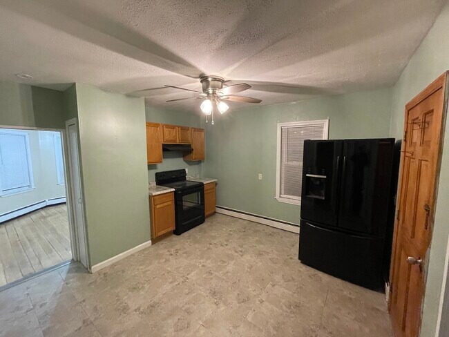 Photo - 7 Grover St Unit 1