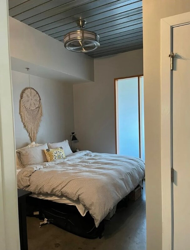 Photo - 620 Glen Iris Dr NE Unit 302