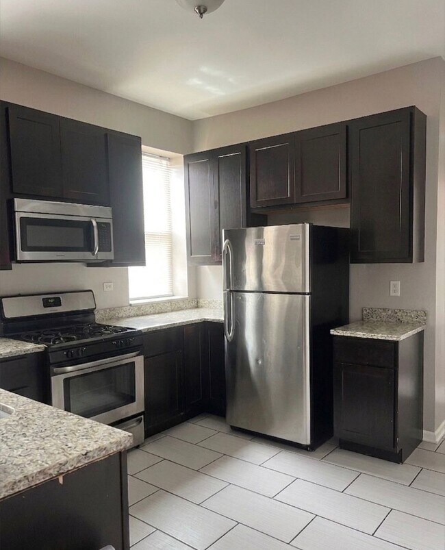 Photo - 1523 N Harding Ave Unidad 2F