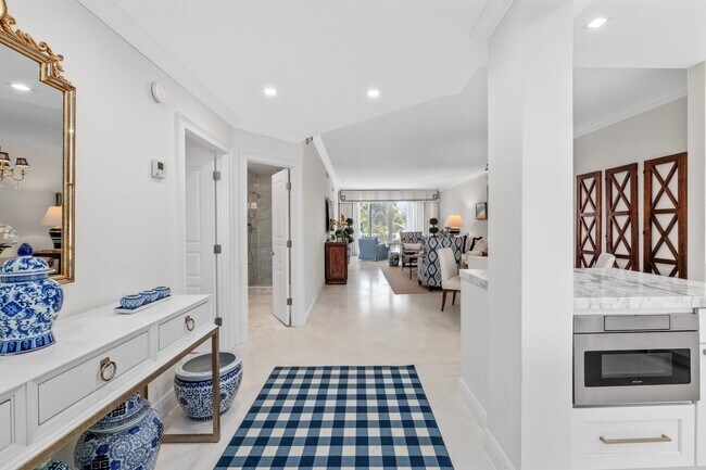 Photo - 127 Peruvian Ave