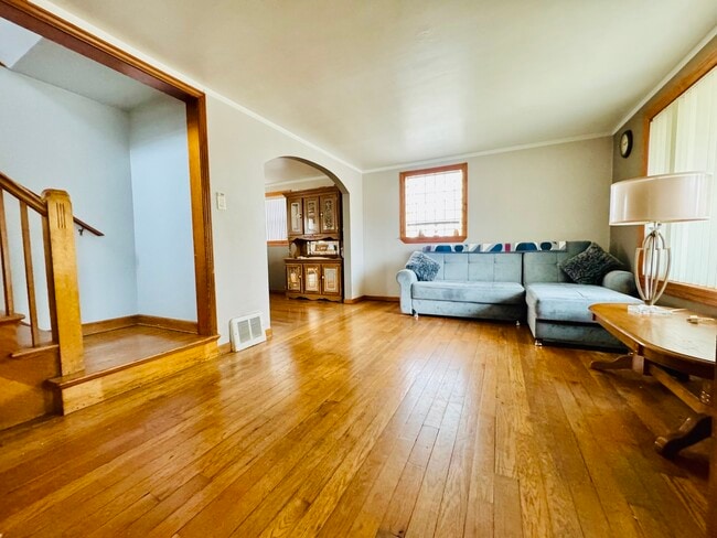 Photo - 3743 S 59th Ave