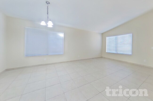Photo - 15028 W Elko Dr