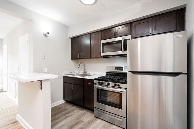 Photo - 116 Oak Grove St – Oak Grove Downtown