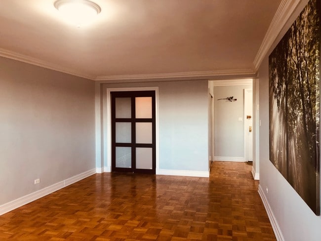 study room / home office - 69-45 108th St Unit 9F