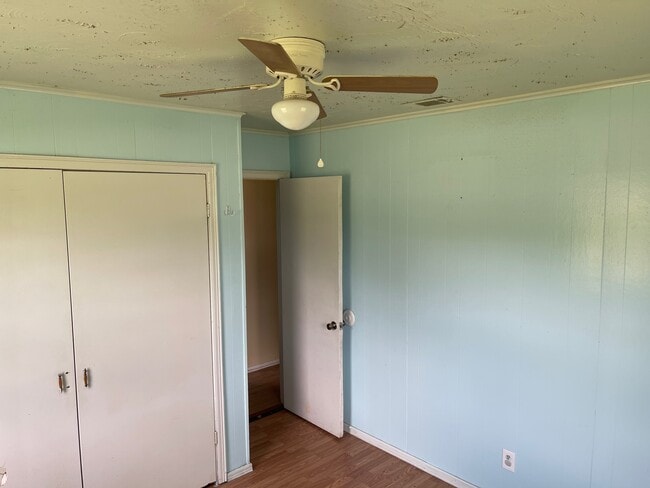 Photo - 102 Perry St