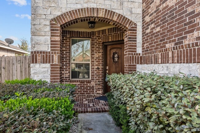 Photo - 4310 Laine Ln