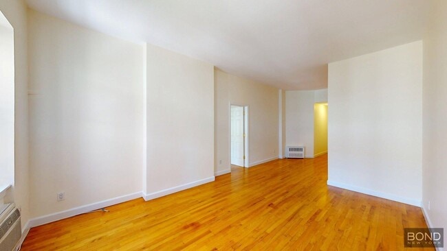 Building Photo - 306 E 91st St Unit 5E Rental