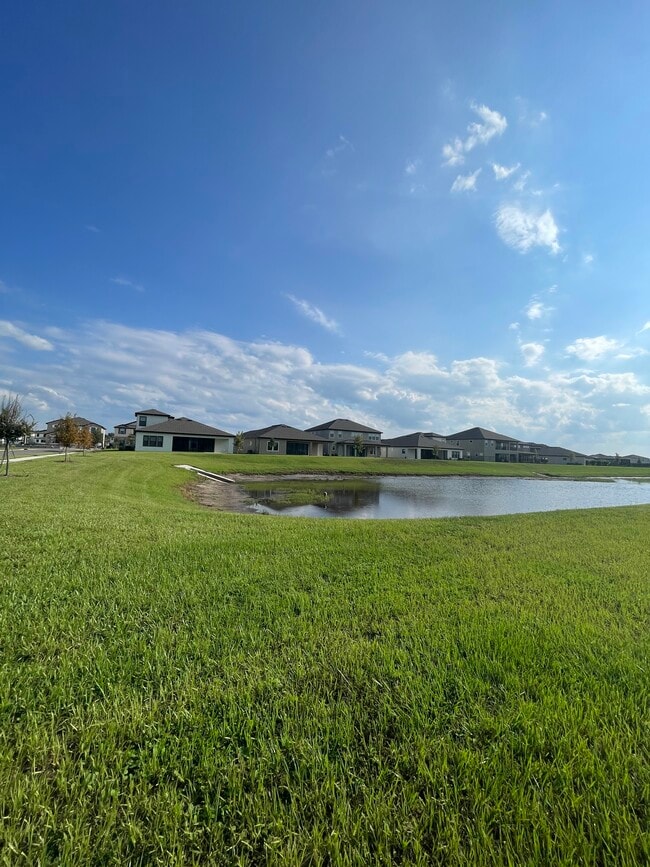 Photo - 13089 Oak Hill Way