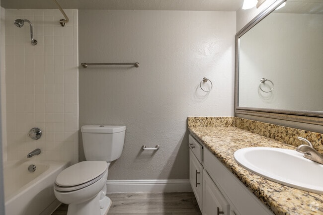 2BR, 2BA - B2R - Bathroom