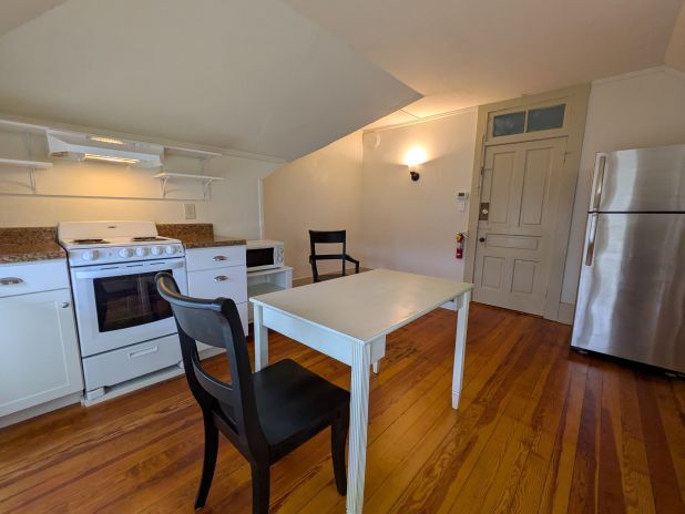 Photo - 220 Melrose Cir Unit 2