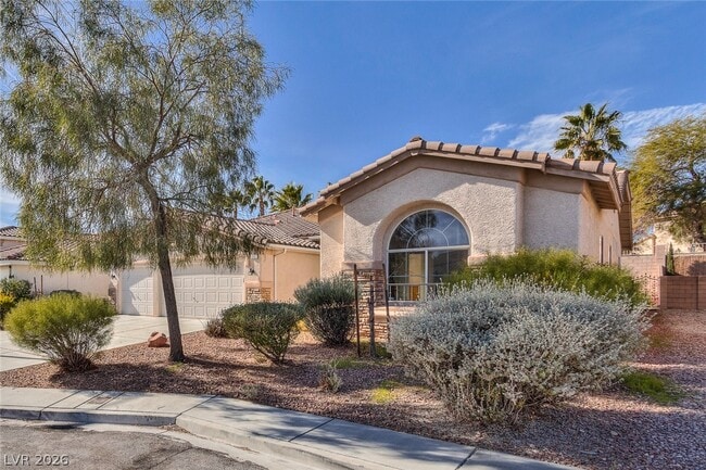 3131 Surf Spray St