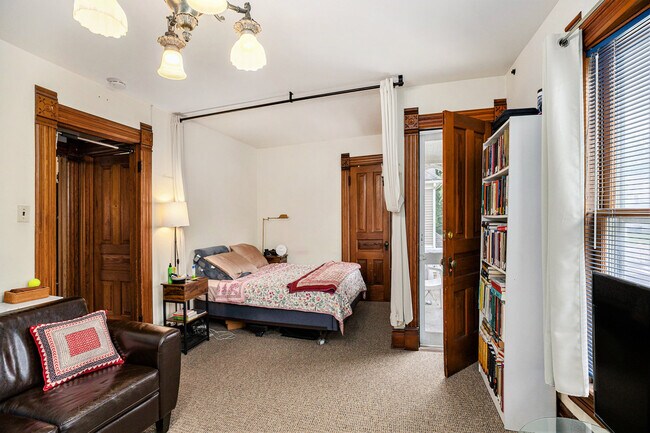 Photo - 528 S. Fifth-3 Unit 3