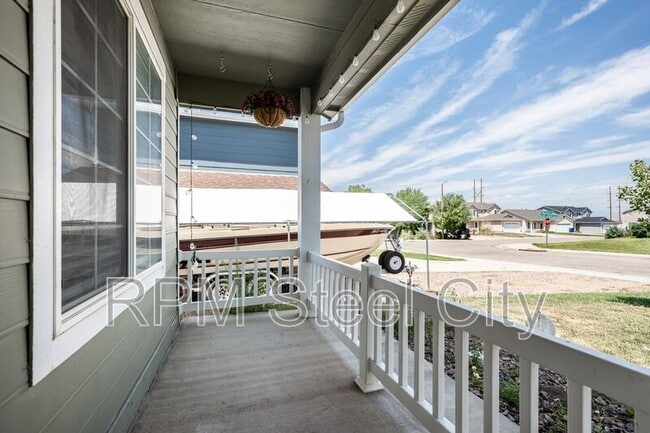 Photo - 2238 Meadowlark Ln