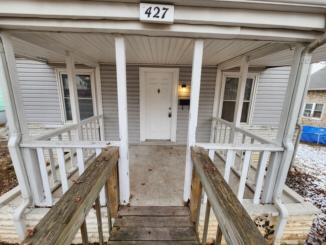 Photo - Spacious 3-Bedroom, 1-Bathroom Home AVAILABLE NOW!!