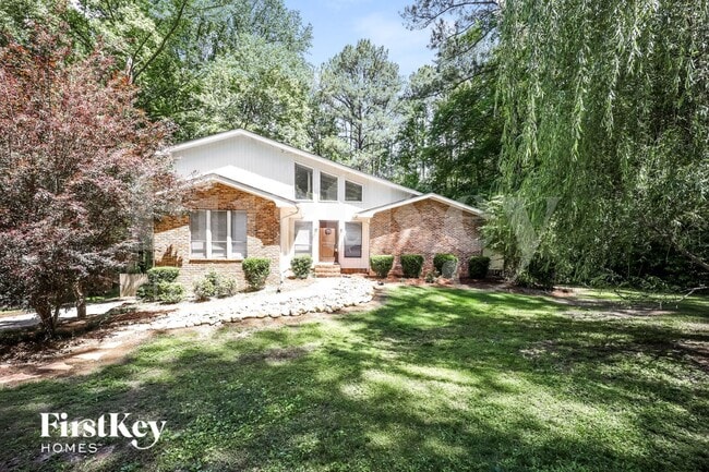 Building Photo - 815 San Remo Ct