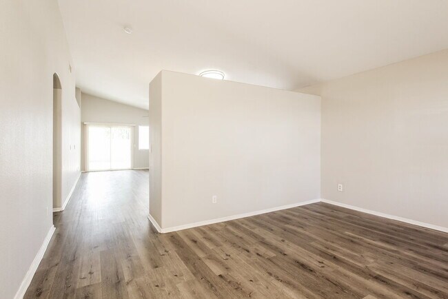 Photo - 8113 W Pima St