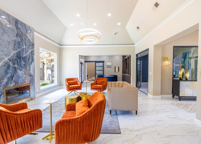 Leasing Here - Retreat at Westchase Rental