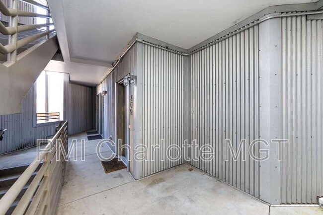Photo - 1600 Fulton Ave Unit # 204