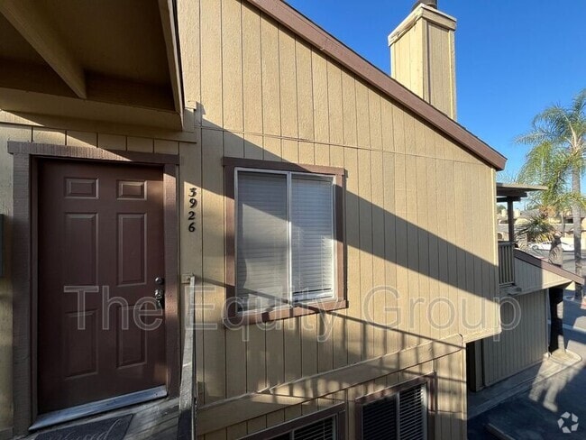 Building Photo - 3926 W Meadow Ave Rental