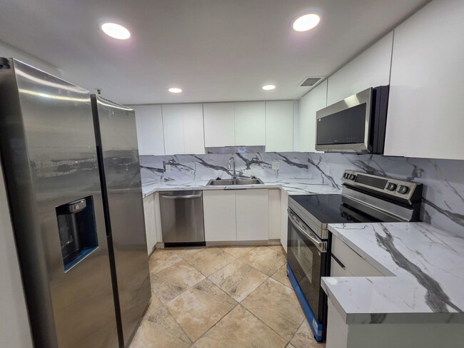 Building Photo - 2339 Linton Ridge Cir Unit E9 Rental
