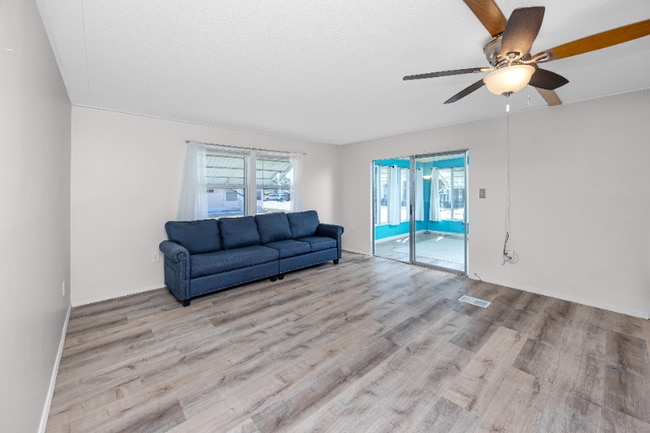 Photo - 7001 142nd Ave N