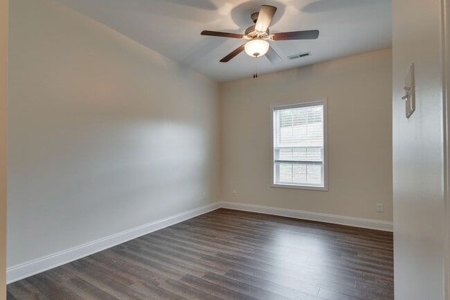 Photo - 2 Bedroom Condo w/ garage