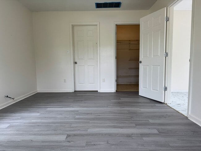 Photo - Contact Joshua LaFever 501-230-6424
