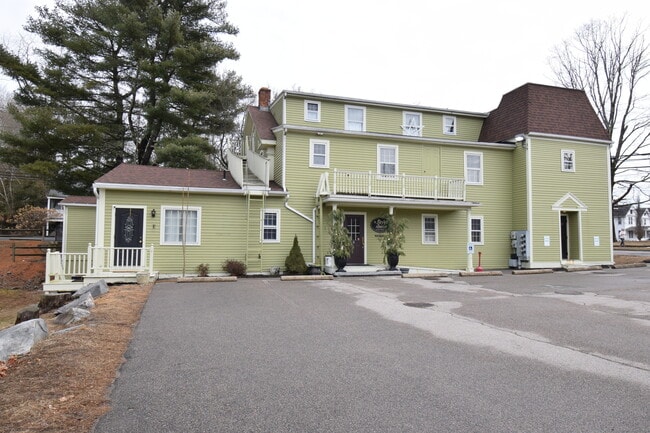 Photo - 159 Main St Unit E