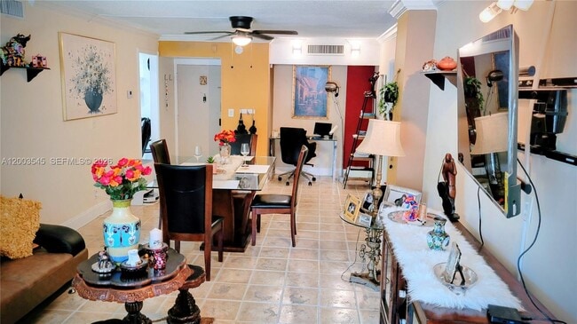 Photo - 3101 N Country Club Dr Unit 101