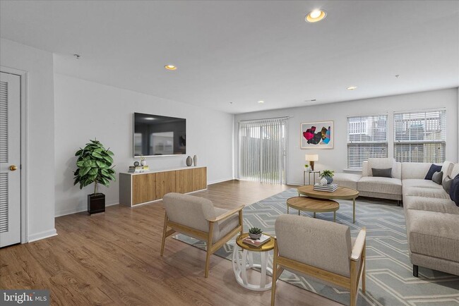 Photo - 22742 Bayside Way