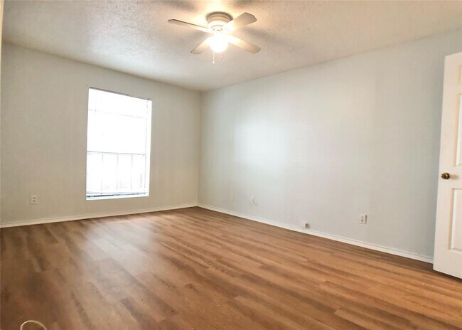 Photo - 2401 Leon St Condo Unit 101