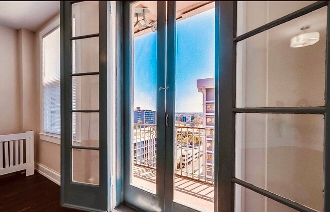 455 E Ocean Blvd Unit 1105