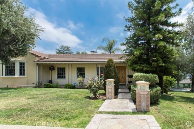 Building Photo - 1233 Imperial Dr Rental