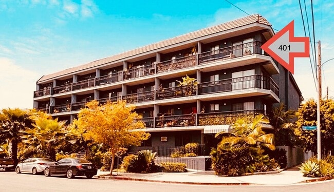 Unit is top floor corner